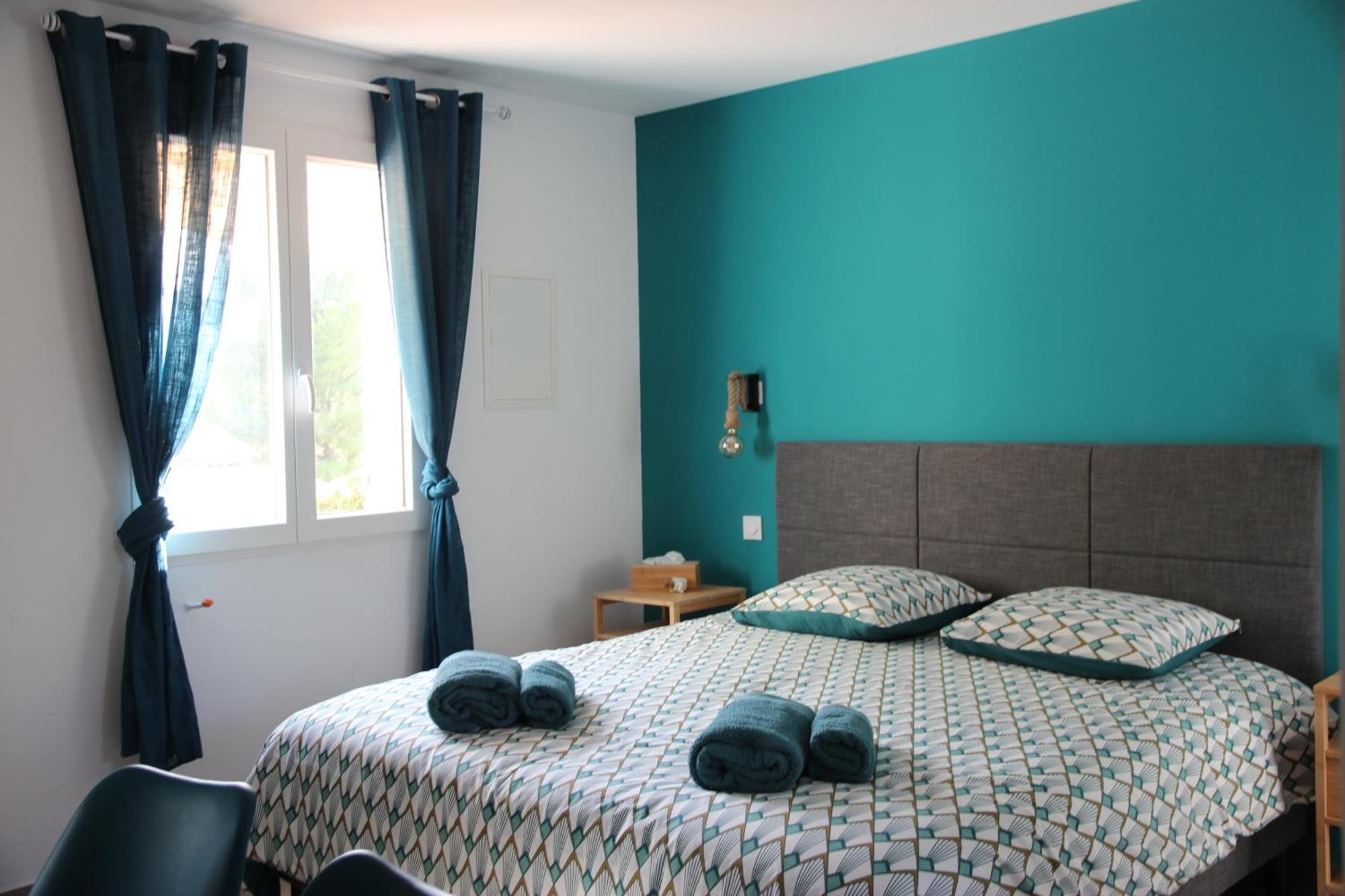 Maison D'Hote Villa Monique Cuges-les-Pins Εξωτερικό φωτογραφία
